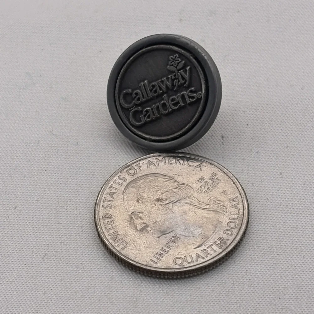 Callaway Gardens Pine Mountain Georgia Silver Tone Lapel Hat Pin